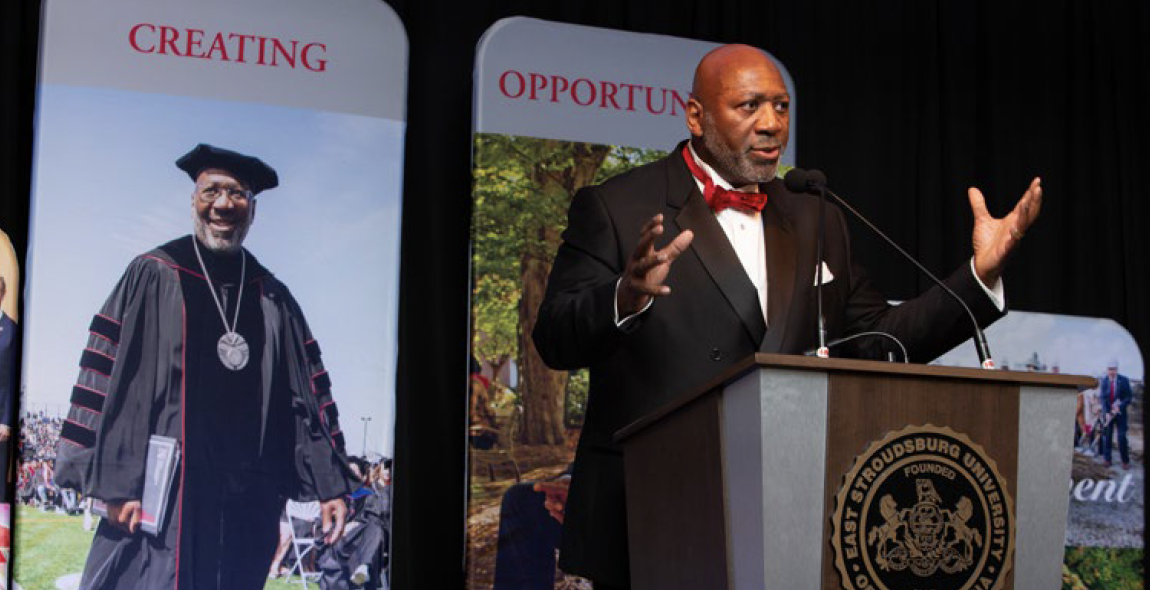 ESU President Kenneth Long gives remarks during the Inaugural Dinner Celebration