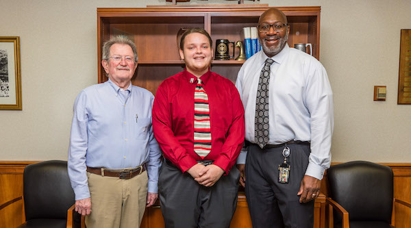 ESU Student Trustee Takes Oath of Office