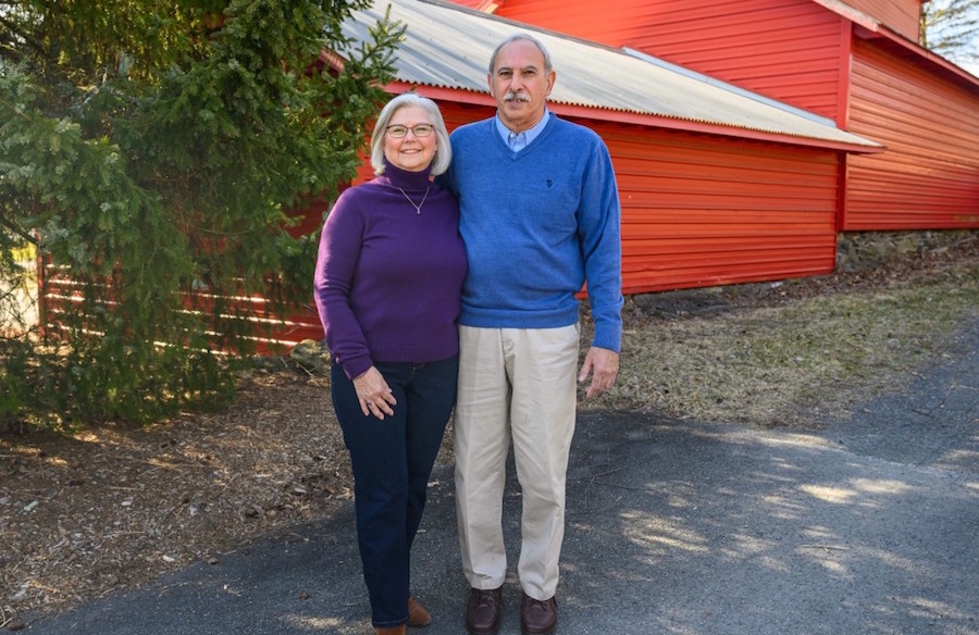 Helping Others Achieve 1975 alumna established endowed scholarship to support the future generation of students By Susan Field